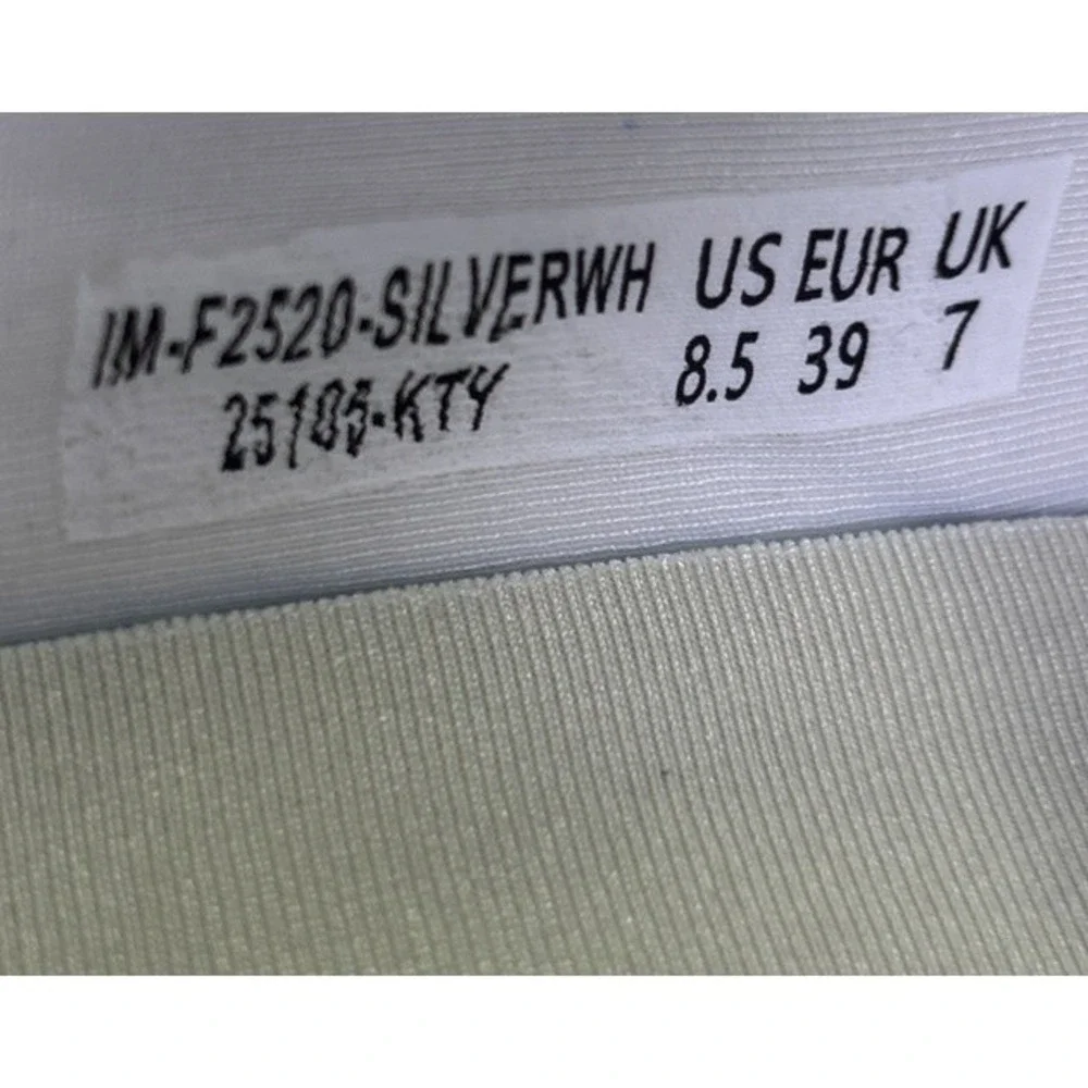 iiimmu Silver Ballet Flat Sneakers Women Size 8.5 NIB Metallic Mary Jane Straps